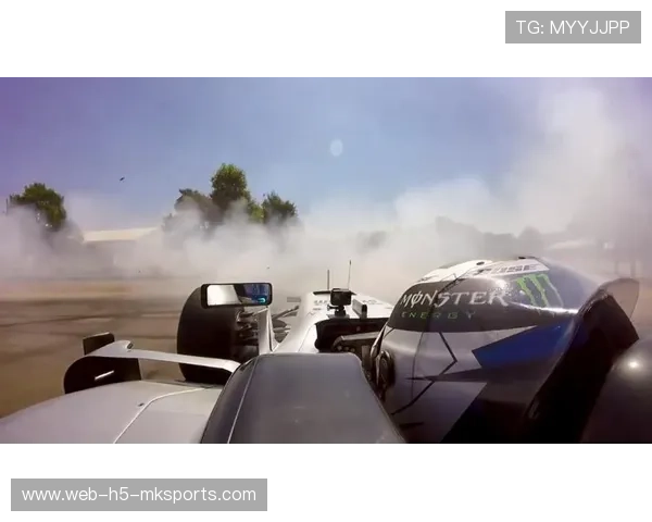 博塔斯漂移式超车火出圈