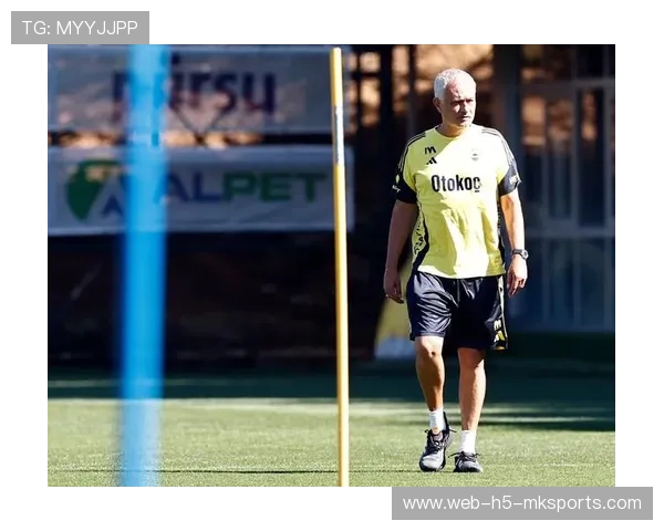 费内巴切官宣穆里尼奥续约意向已达成一致