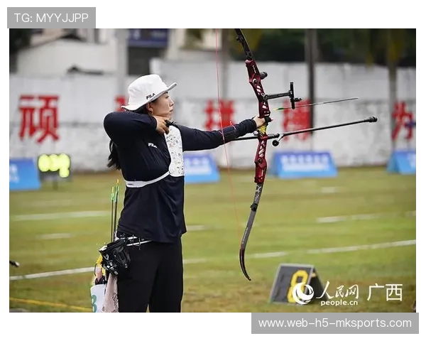 职业射箭运动员的专注：他是如何通过视线聚焦锁定靶心的